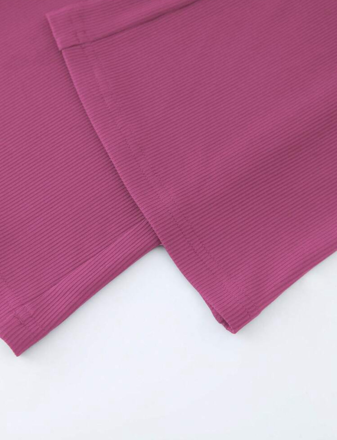SHEIN Essnce Pantalones de moda de pierna acampanada de unicolor para mujeres, todo a juego