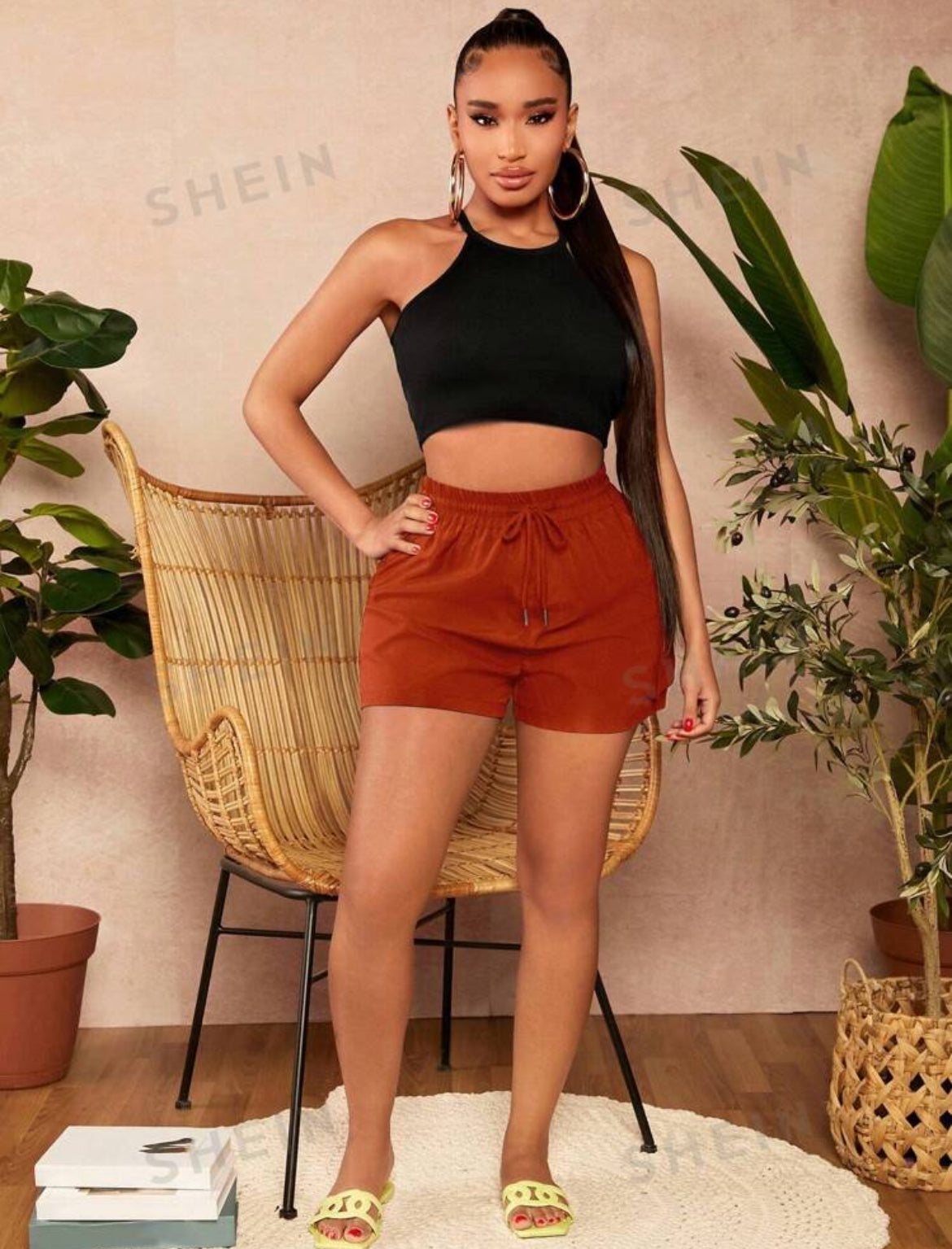 SHEIN SXY Pantalones cortos casuales sueltos de unicolor con lazo en la cintura para mujer