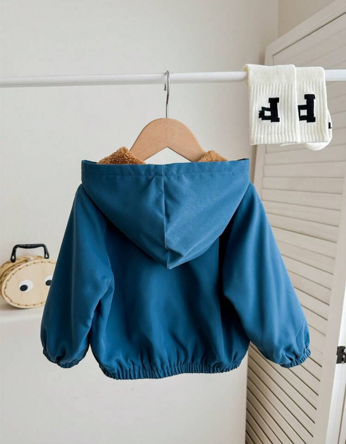 SHEIN Chaqueta con capucha y cremallera, ropa de otoño/invierno