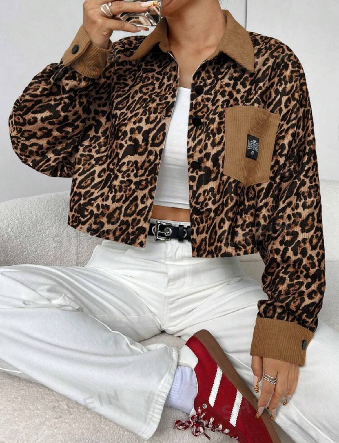 SHEIN EZwear Chaqueta corta informal con estampado de leopardo para mujer, para otoño