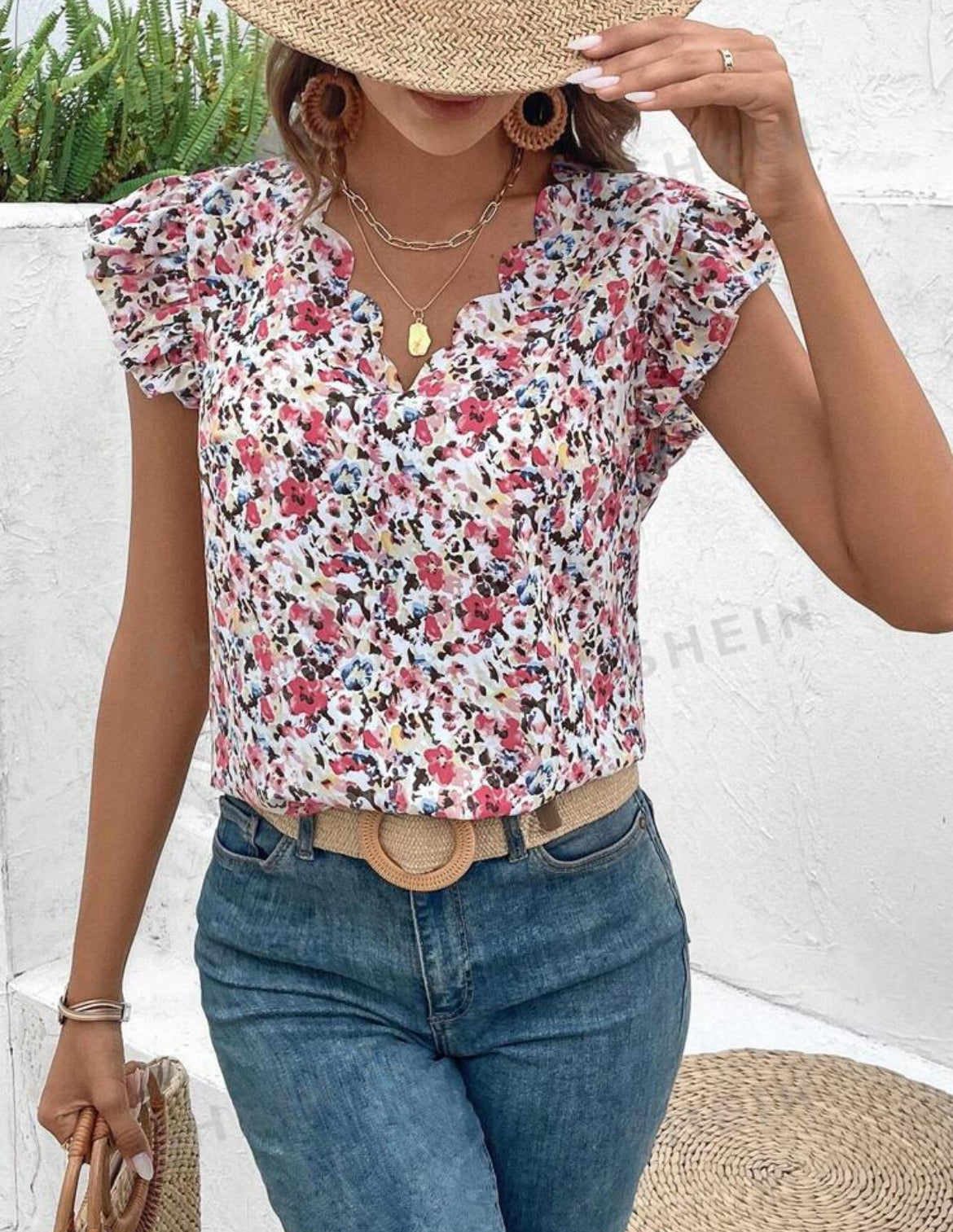 SHEIN Frenchy Blusa de mujer con escote en V, mangas con volantes y estampado floral y de olas, estilo "Old Money"