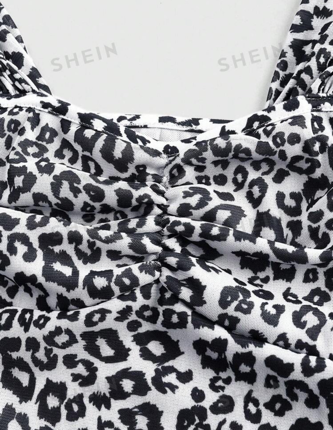 ROMWE J-Fashion Top de malla elástico ajustado con cuello de barco, lazo y estampado de leopardo sexy y de tendencia para mujeres maduras