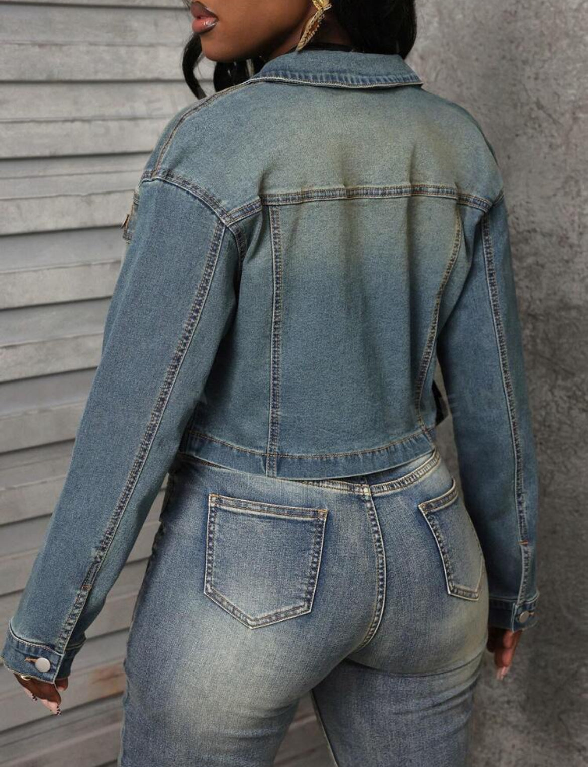 SHEIN Slayr Chaqueta de mezclilla corta casual de mujer de manga larga y abotonadura sencilla para primavera y otoño