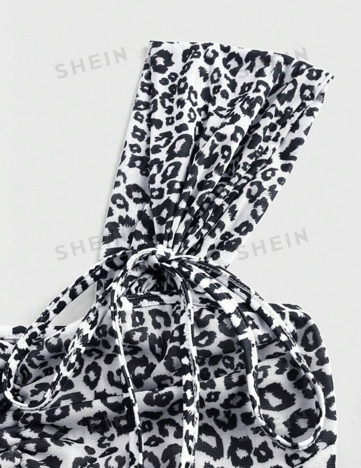 ROMWE J-Fashion Top de malla elástico ajustado con cuello de barco, lazo y estampado de leopardo sexy y de tendencia para mujeres maduras