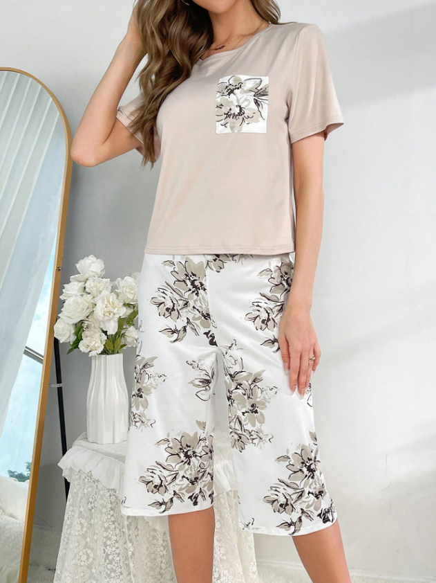 Conjunto de pijama / Conjunto de pijama con estampado floral y bolsillo remendado