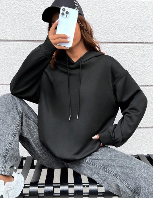 SHEIN Sudadera con capucha de unicolor casual con mangas largas de hombro caído y cordón, para otoño e invierno, sudadera negra
